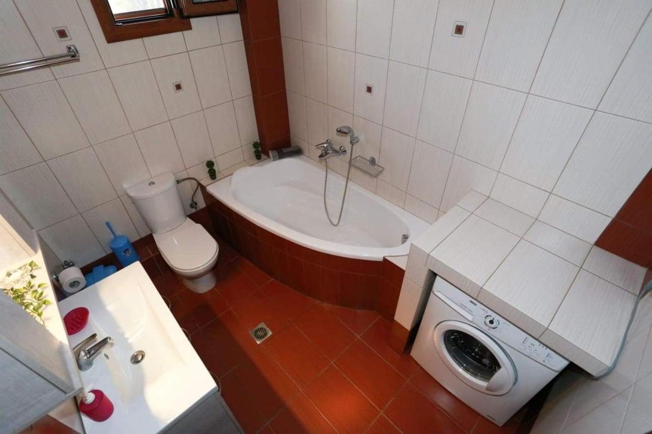 Nikiti View Apartment Luaran gambar